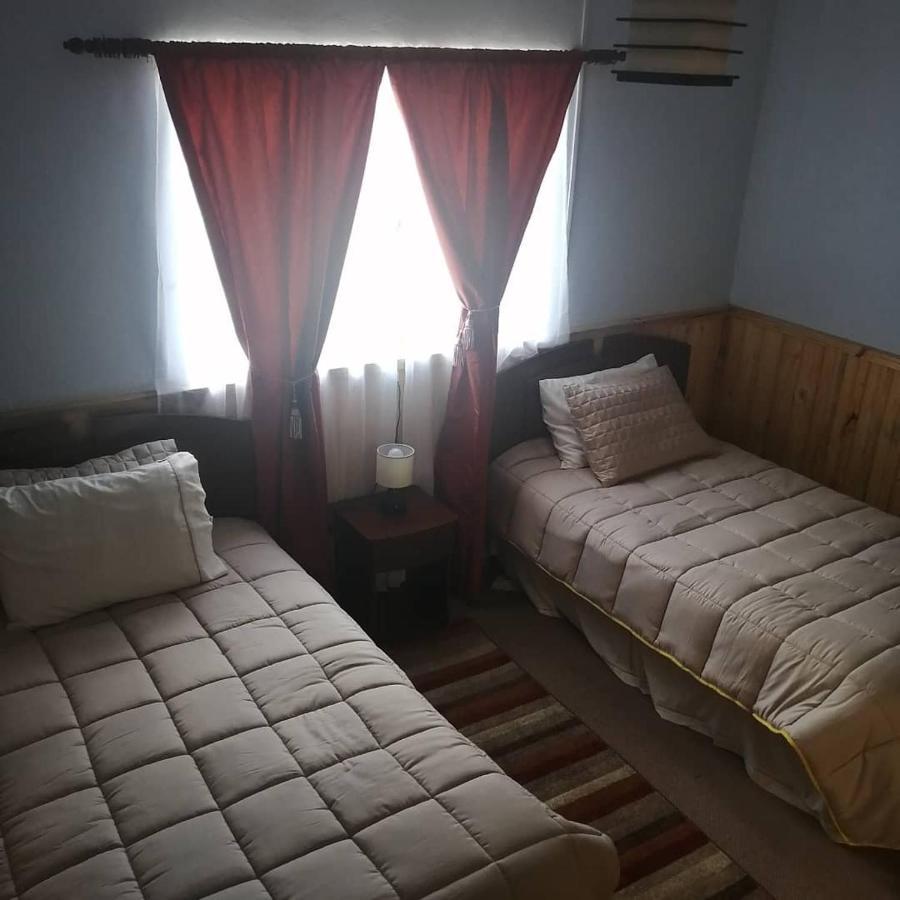 Hostal Y Cabanas Vientos Del Sur Пуэрто-Инхеньеро-Ибаньес Экстерьер фото